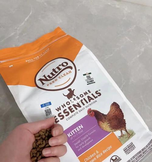 美士猫粮和皇家哪个更适合你的爱宠？（探究宠物健康的最佳食品选择）