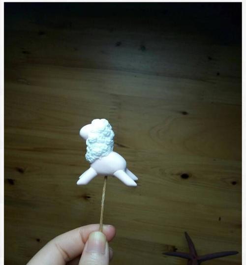 如何用橡皮泥制作羊驼？