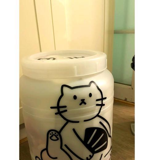 收纳罐密封猫粮的正确使用方法是什么？如何确保猫粮的新鲜度？