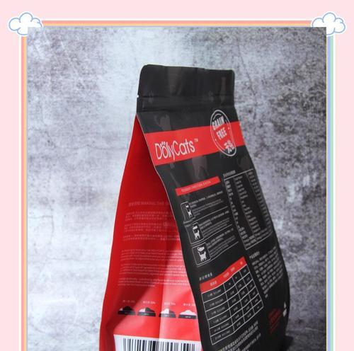 4个月大的猫可以吃成猫粮吗？应该注意什么？
