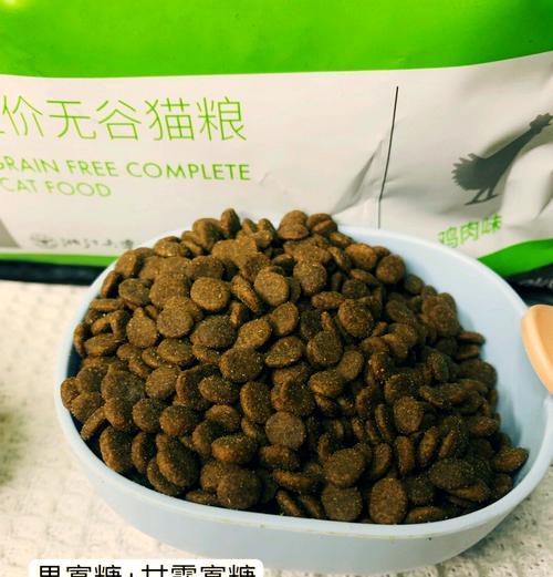 猫吃什么猫粮便便不那么臭呢怎么回事？猫咪五个多月猫粮怎么喂？