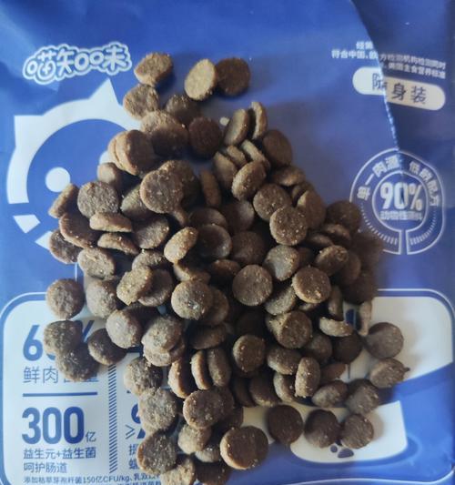 猫粮导致臭味怎么办？选择哪种猫粮不会臭？
